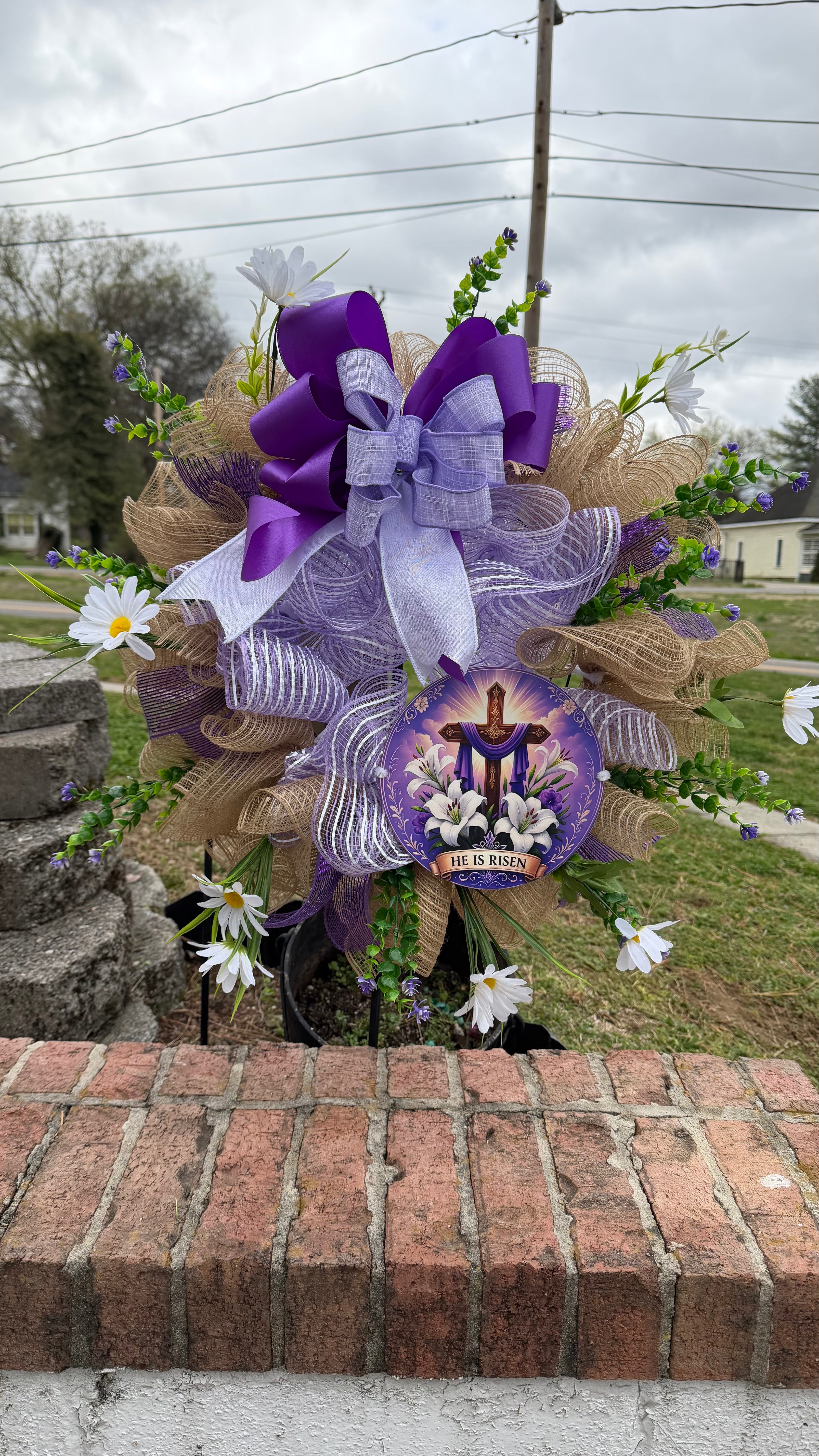 He is Risen
